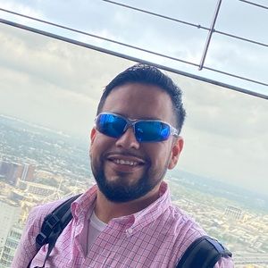 Meet your Posher, Daniel